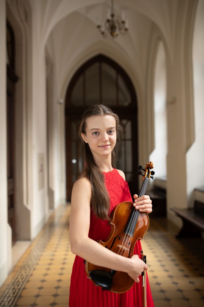 Łucja Pych